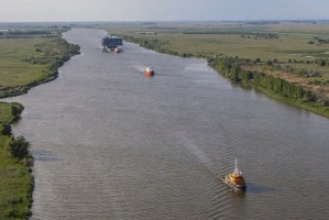 В Москве обсудили развитие водных путей Астраханского региона