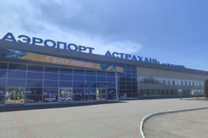 Еще один самолет, летевший из Турции, экстренно сел в Астрахани