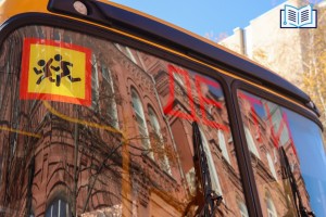 В Астраханской области отдаленные школы получили новые автобусы