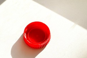 Астраханцы могут сдать пластиковые крышки и помочь детям с особыми потребностями